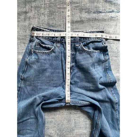 Hollister Distressed Medium Blue Wash Ultra High Rise Baggy Jeans 00R / 24R - Picture 5 of 6